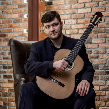 Дарьян Шахаб